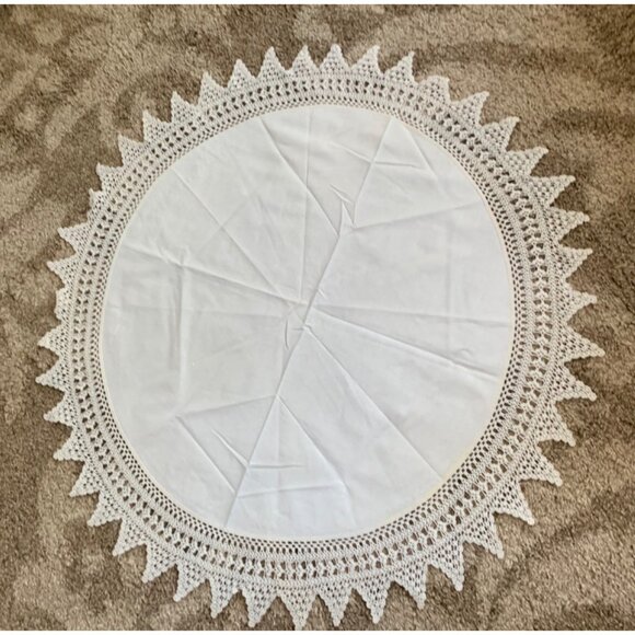 Handmade White Crochet Lace Round Tablecloth 40" - Picture 12 of 15
